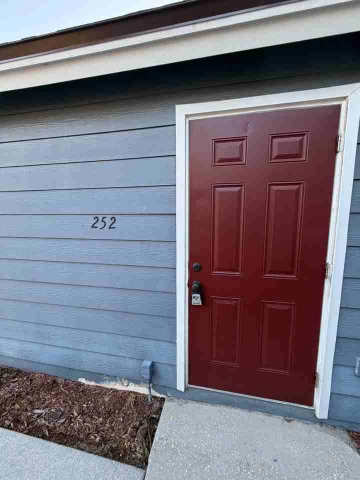 252 Coco Plum Dr #B - Photo 2 of 12