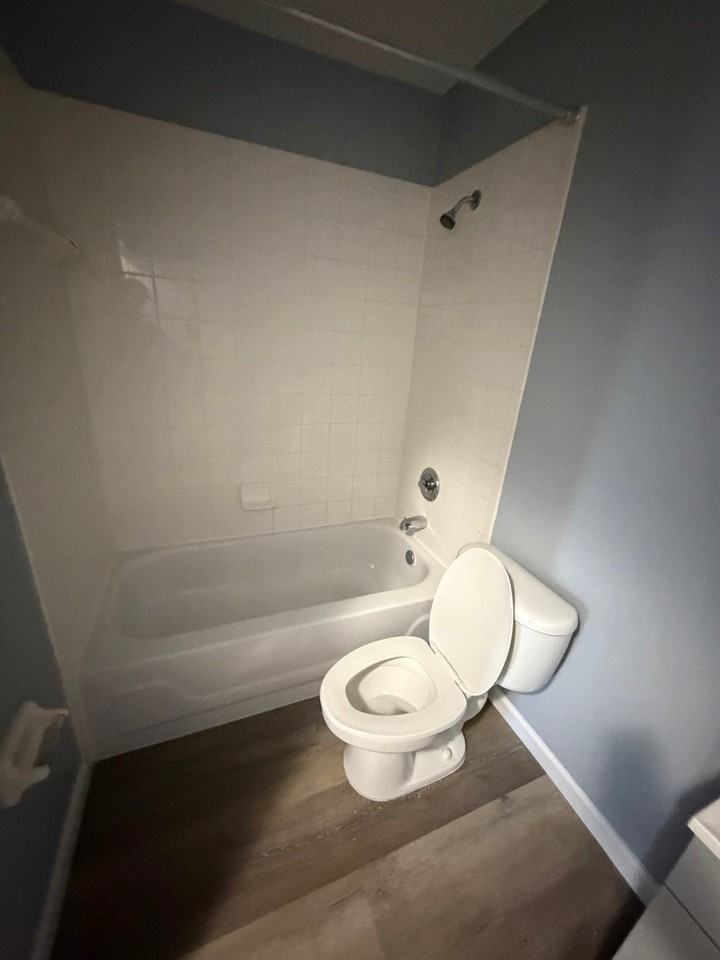 252 Coco Plum Dr #B - Photo 5 of 12