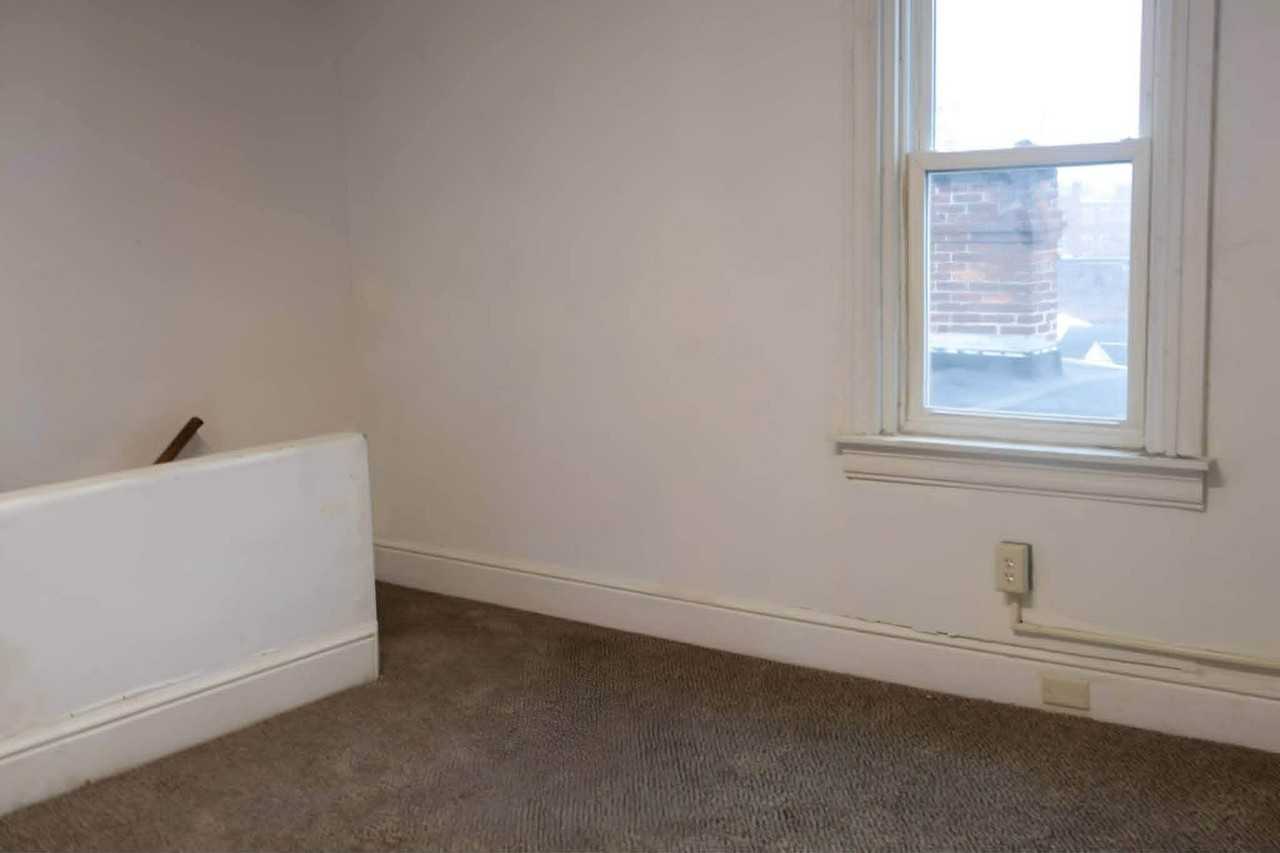 40 N Tremont St #2 - Photo 6 of 12