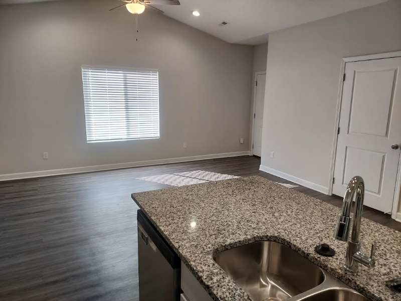 2334 E Cheyenne Ct - Photo 5 of 20