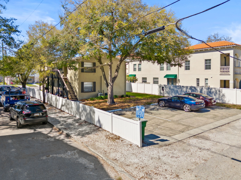 310 S Orleans Ave #310A - Photo 2 of 45