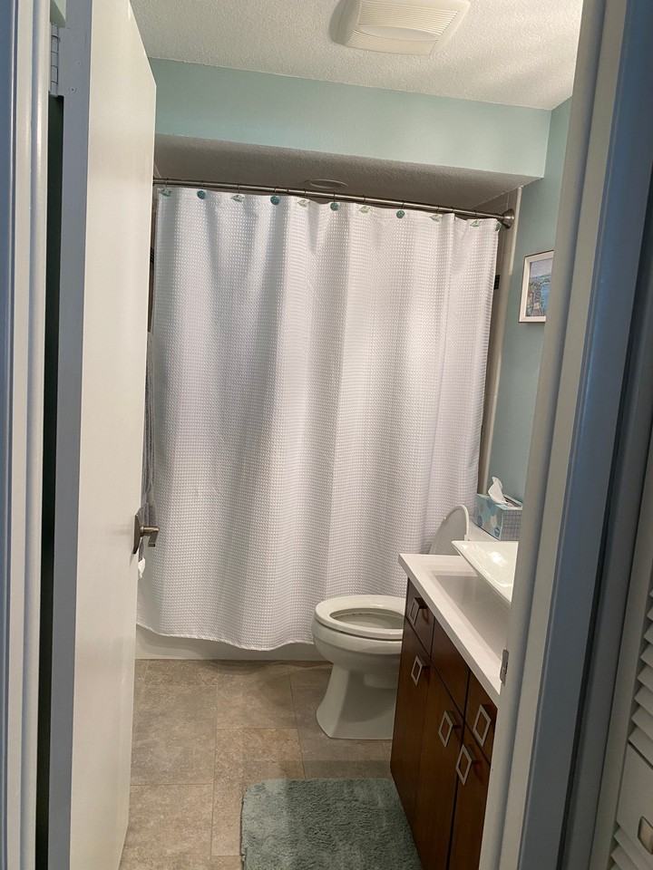 17400 Gulf Blvd #J9 - Photo 5 of 20