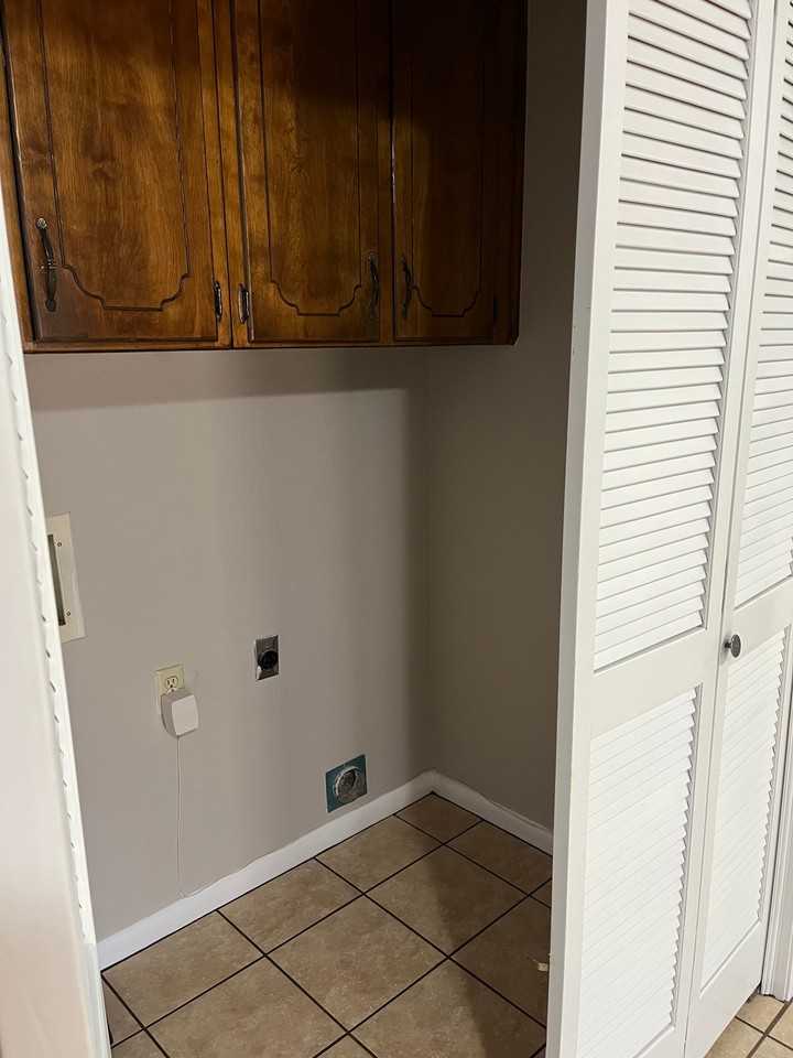 4711 Lois Ln - Photo 6 of 19