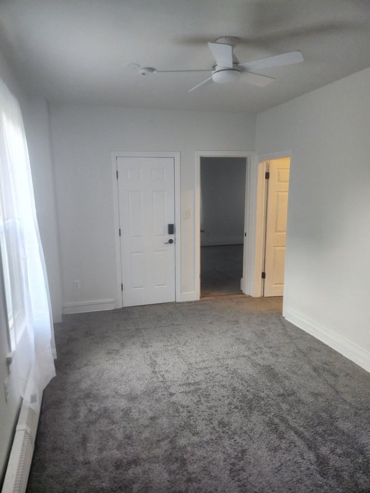 46 Webster Pl #1 - Photo 6 of 20