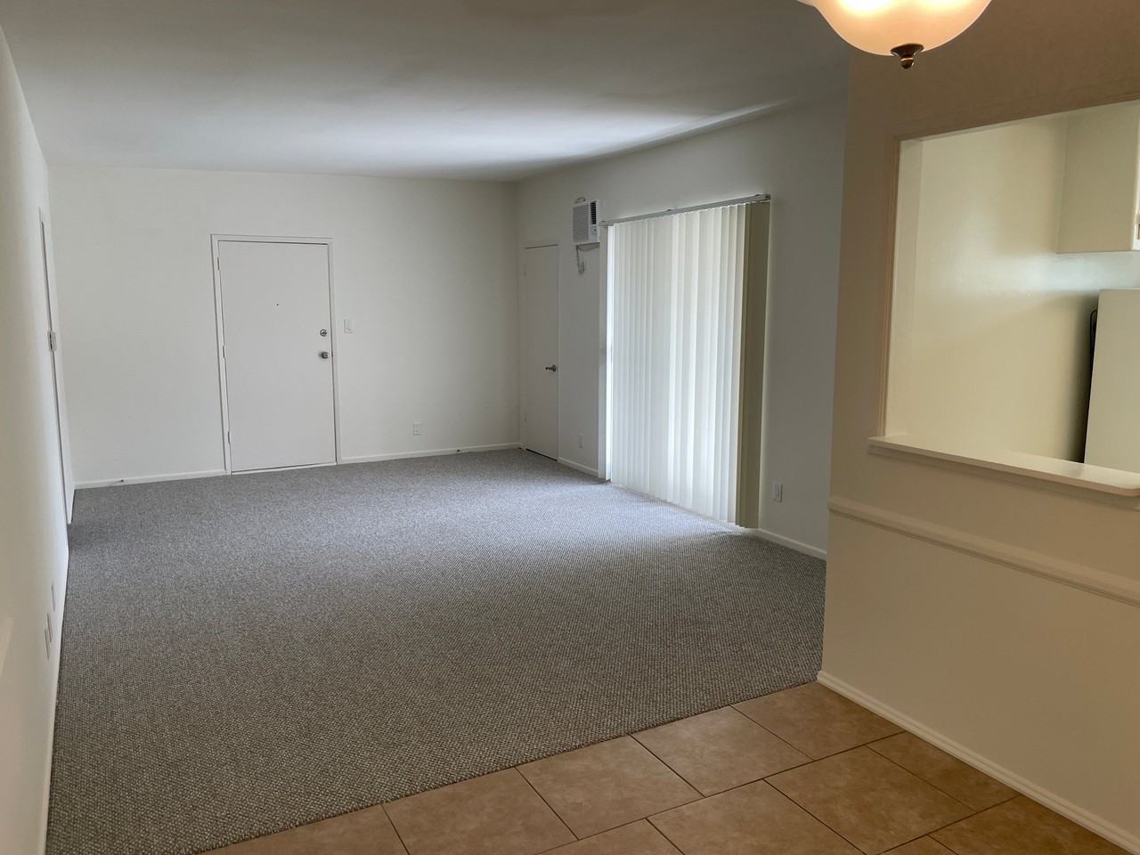 1122 S Clark Dr #6 - Photo 5 of 12