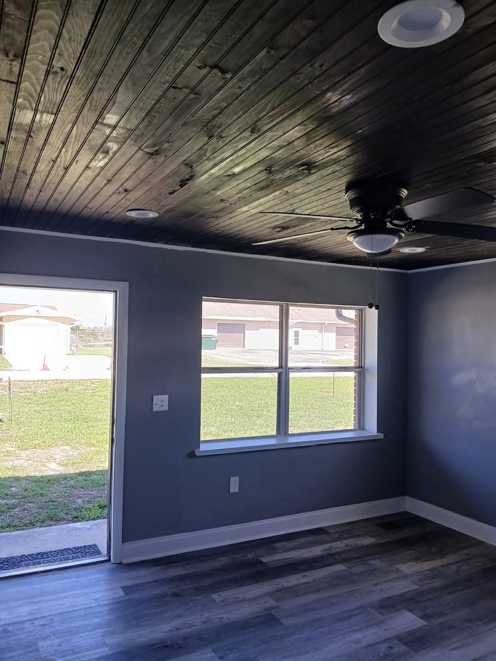 13 Denise Ave - Photo 2 of 14