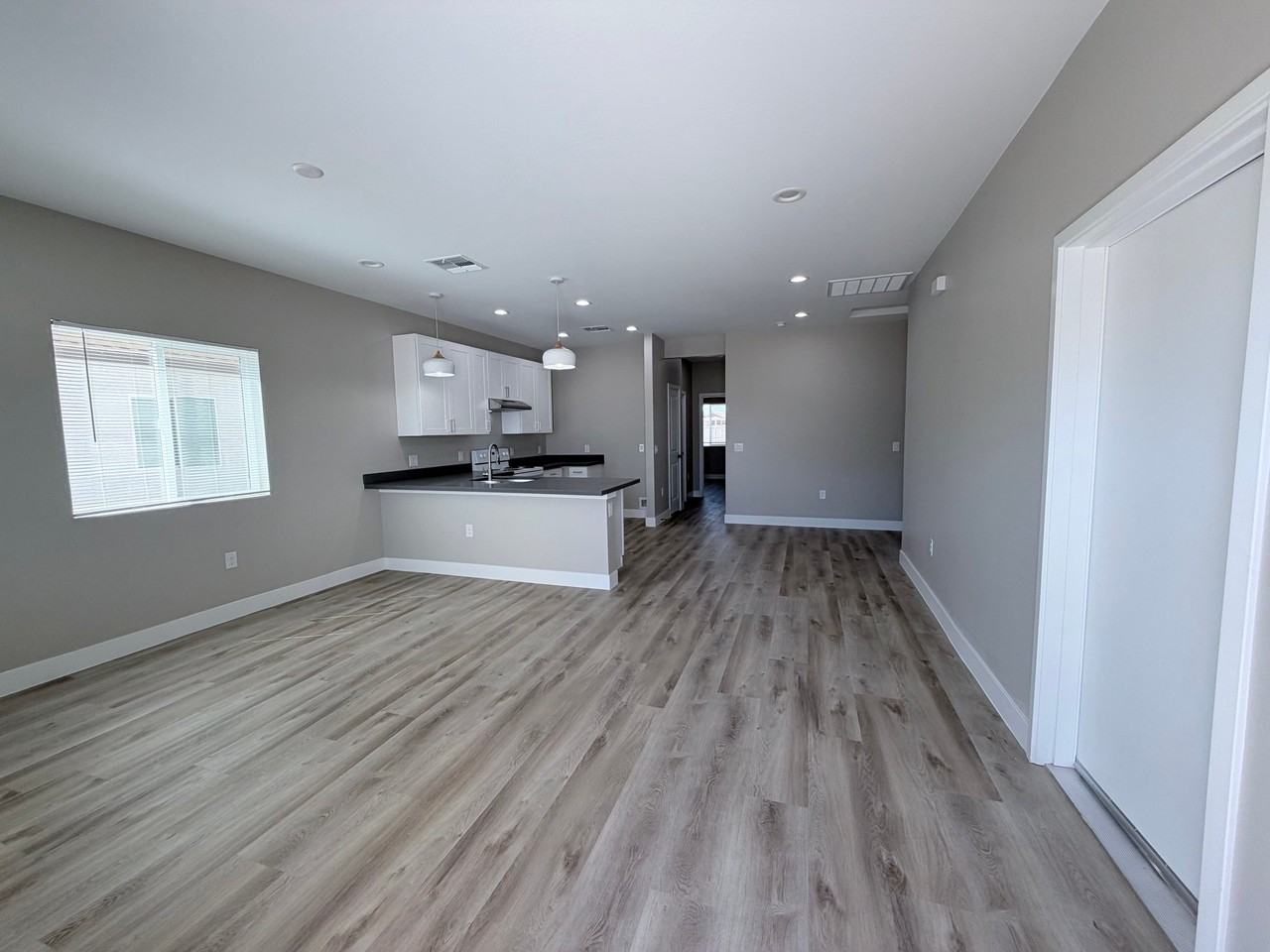 1108 E 4th St - Photo 3 of 10