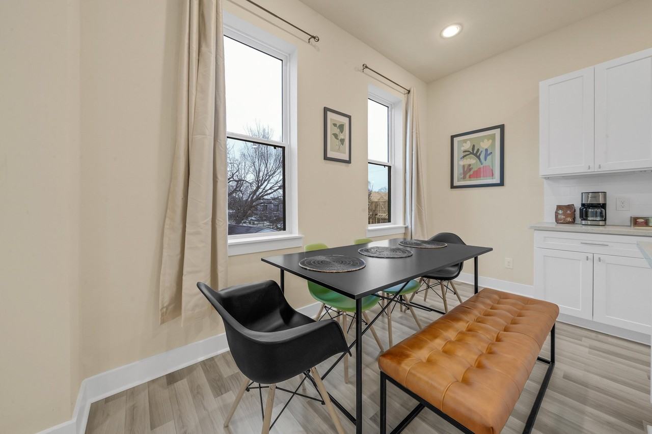 6746 Del Rio St - Photo 2 of 7