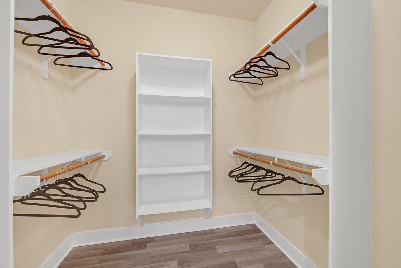 6746 Del Rio St - Photo 7 of 7