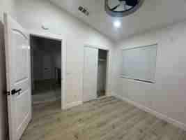 featured image of 1565 Joanne St