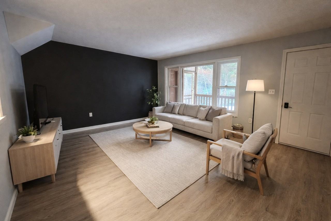 205 Forest Dr - Photo 4 of 20