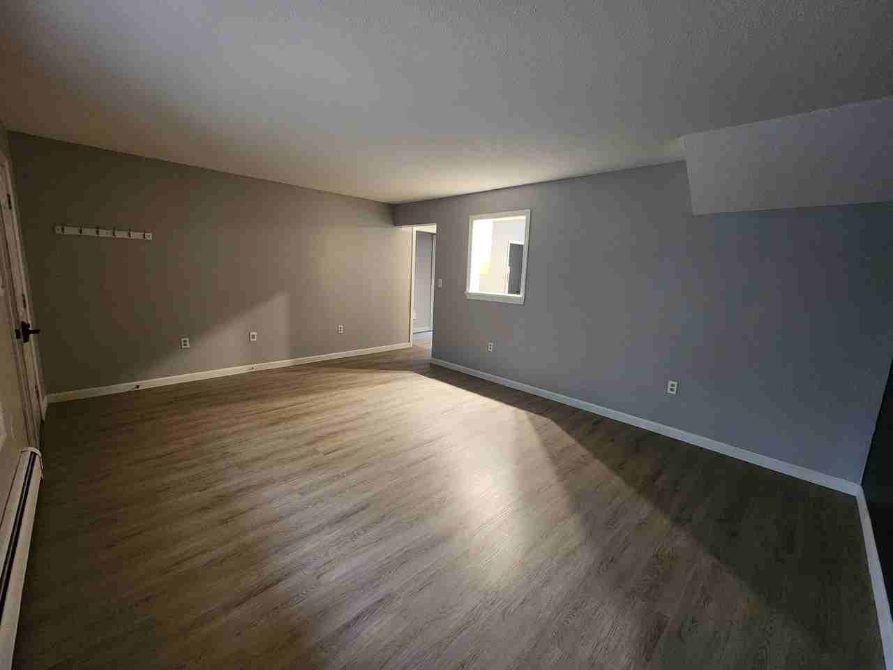 205 Forest Dr - Photo 6 of 20