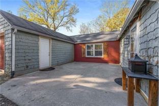 2728 S Westport Rd - Photo 1 of 1