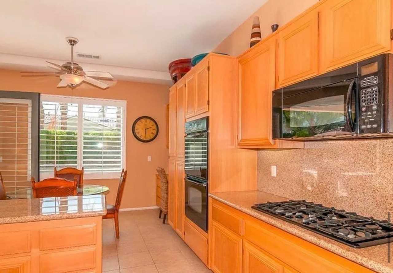 48841 Via Estacio - Photo 7 of 15