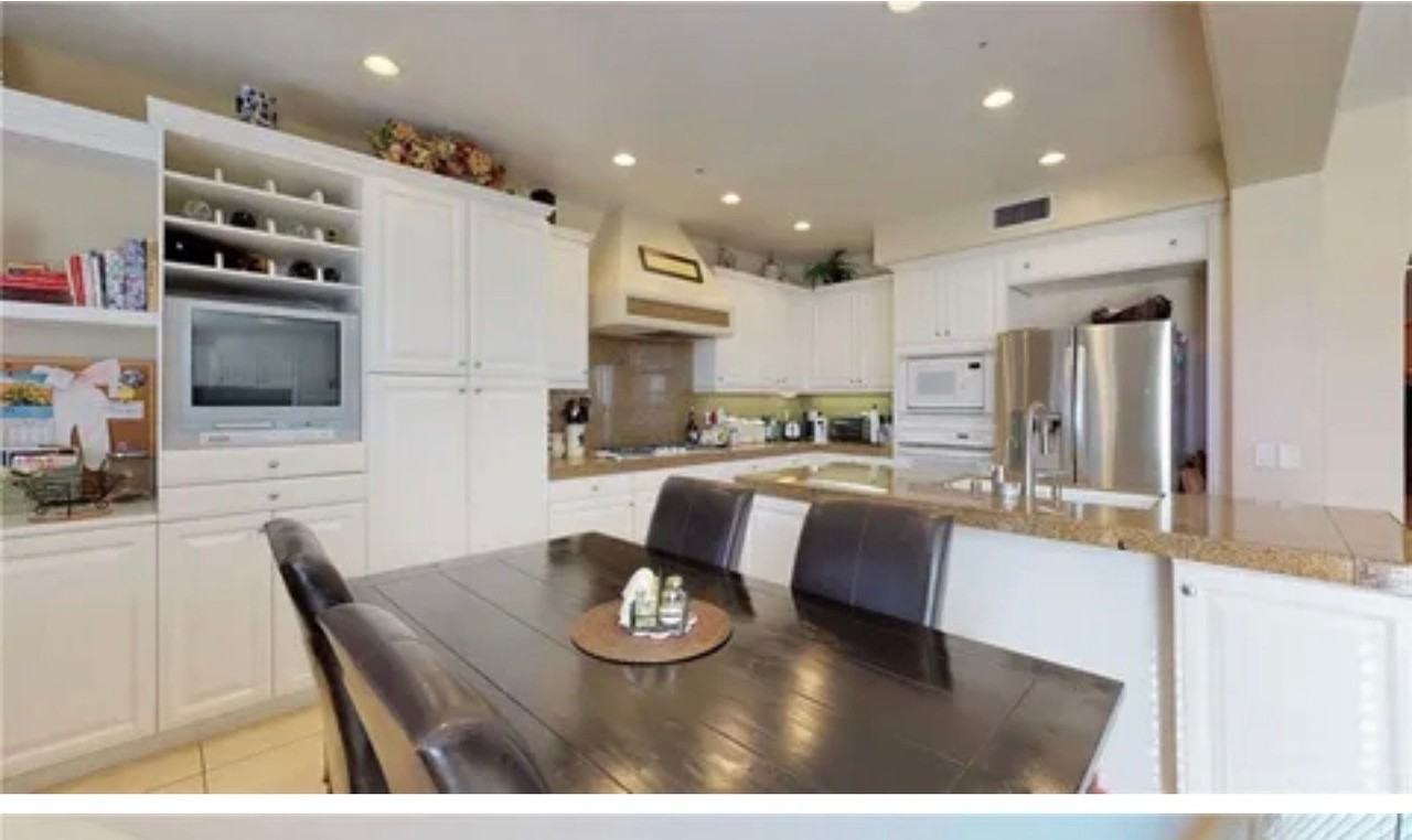 26915 Augusta Pl - Photo 4 of 21