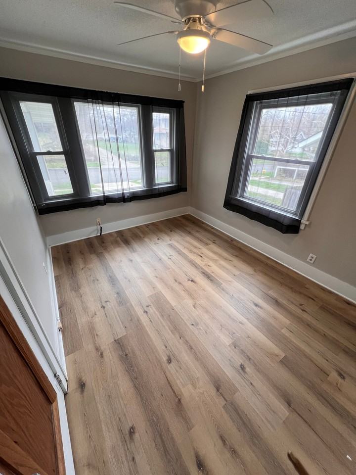 1106 Arthur Ave - Photo 6 of 8