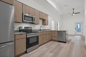 featured image of 308 Oak St #101