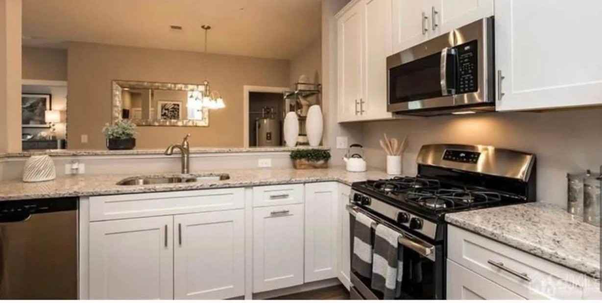 714 Stiller Ln - Photo 2 of 5