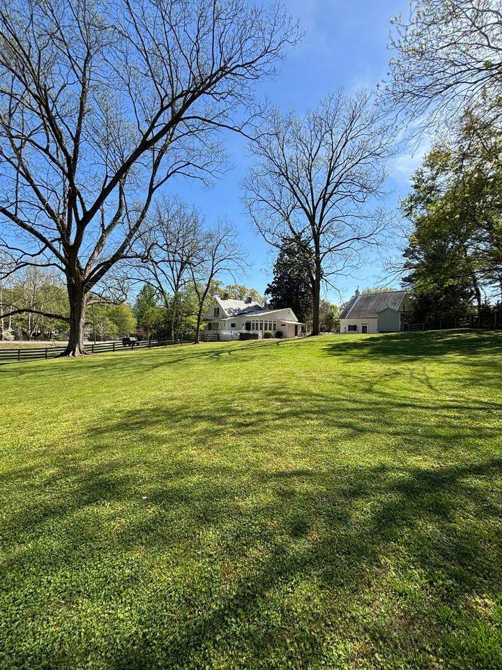 311 Old Canton Rd - Photo 5 of 20