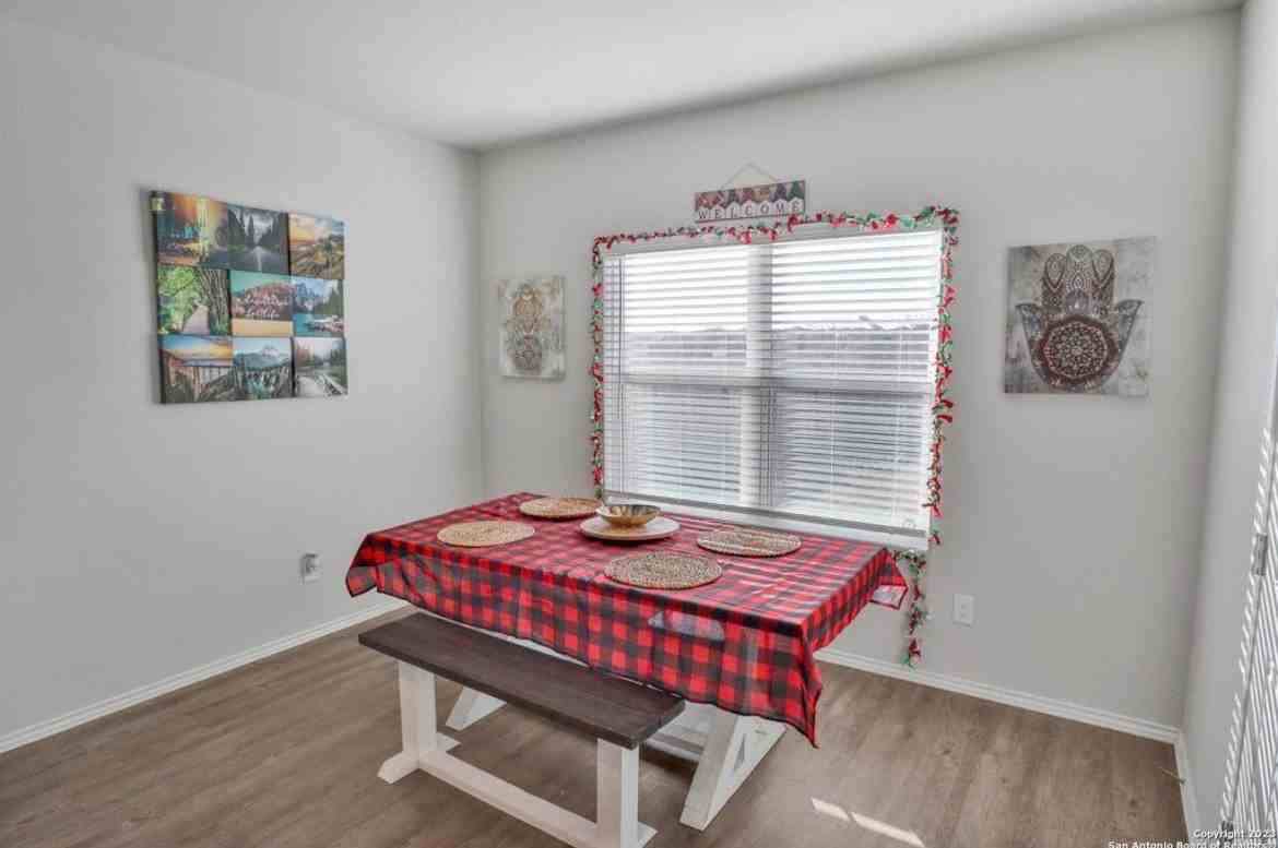 6011 Macdona Rdg - Photo 6 of 8