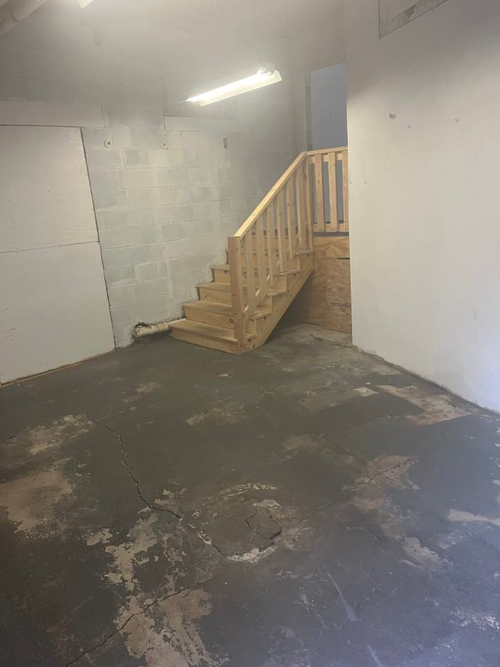 1714 Union St - Photo 7 of 10