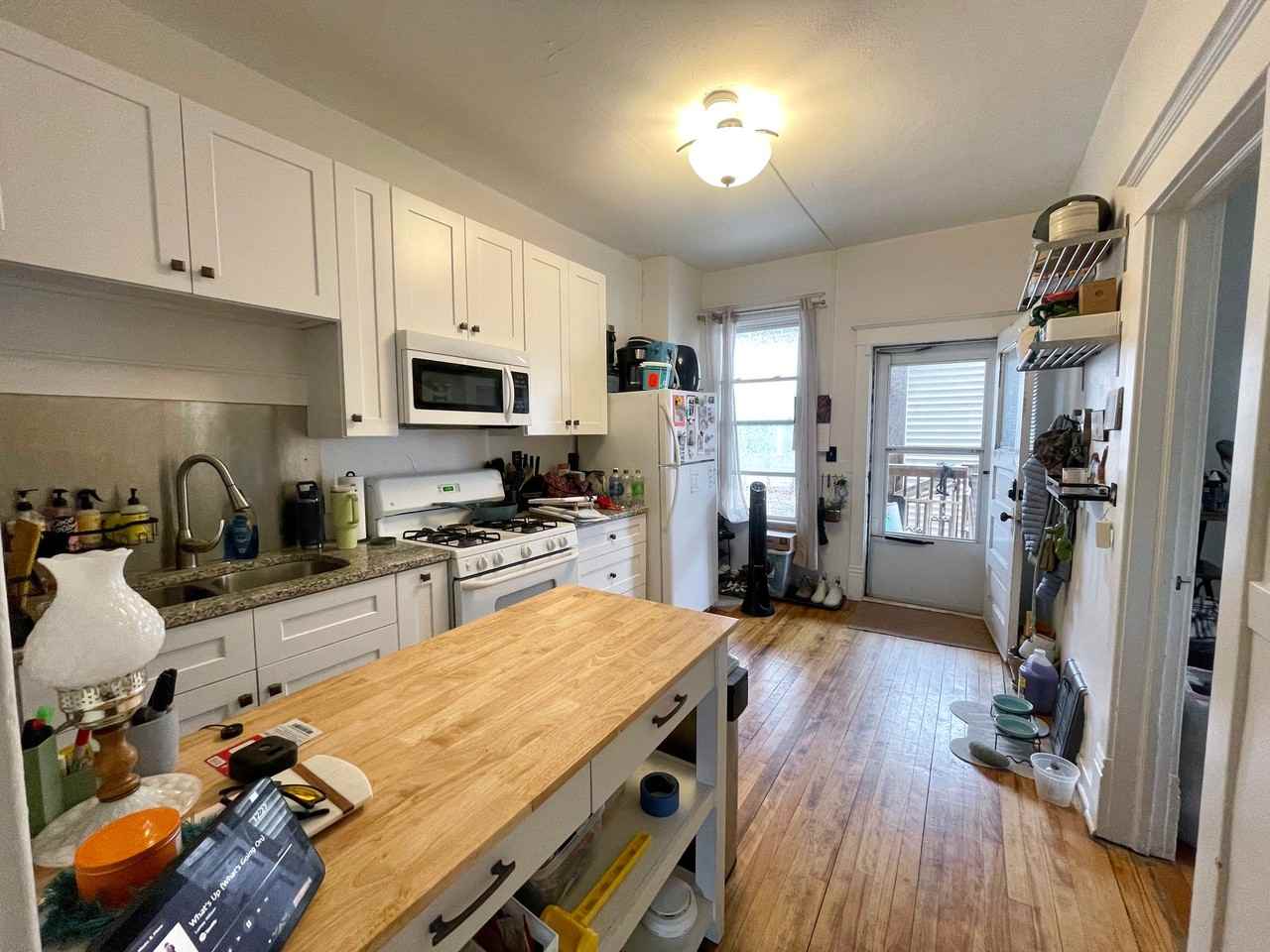 601 Main St Ne #1 - Photo 5 of 13