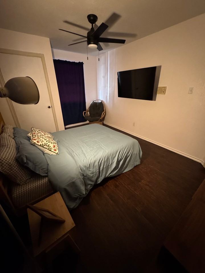 810 Cornish Oak Ct - Photo 4 of 5