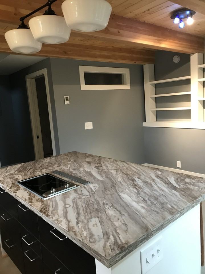 1412 Se Carlton St #B - Photo 3 of 11