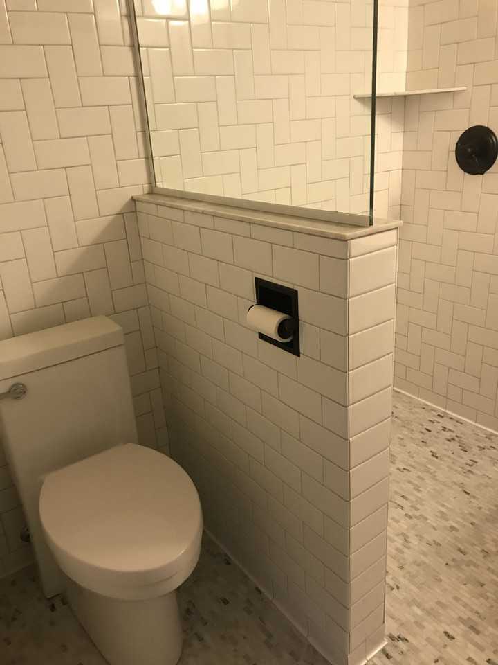 1412 Se Carlton St #B - Photo 6 of 11