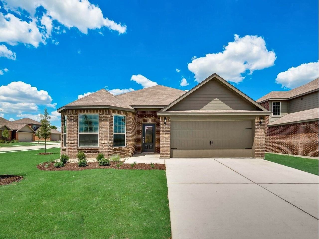 4017 Millau Ln - Photo 2 of 20