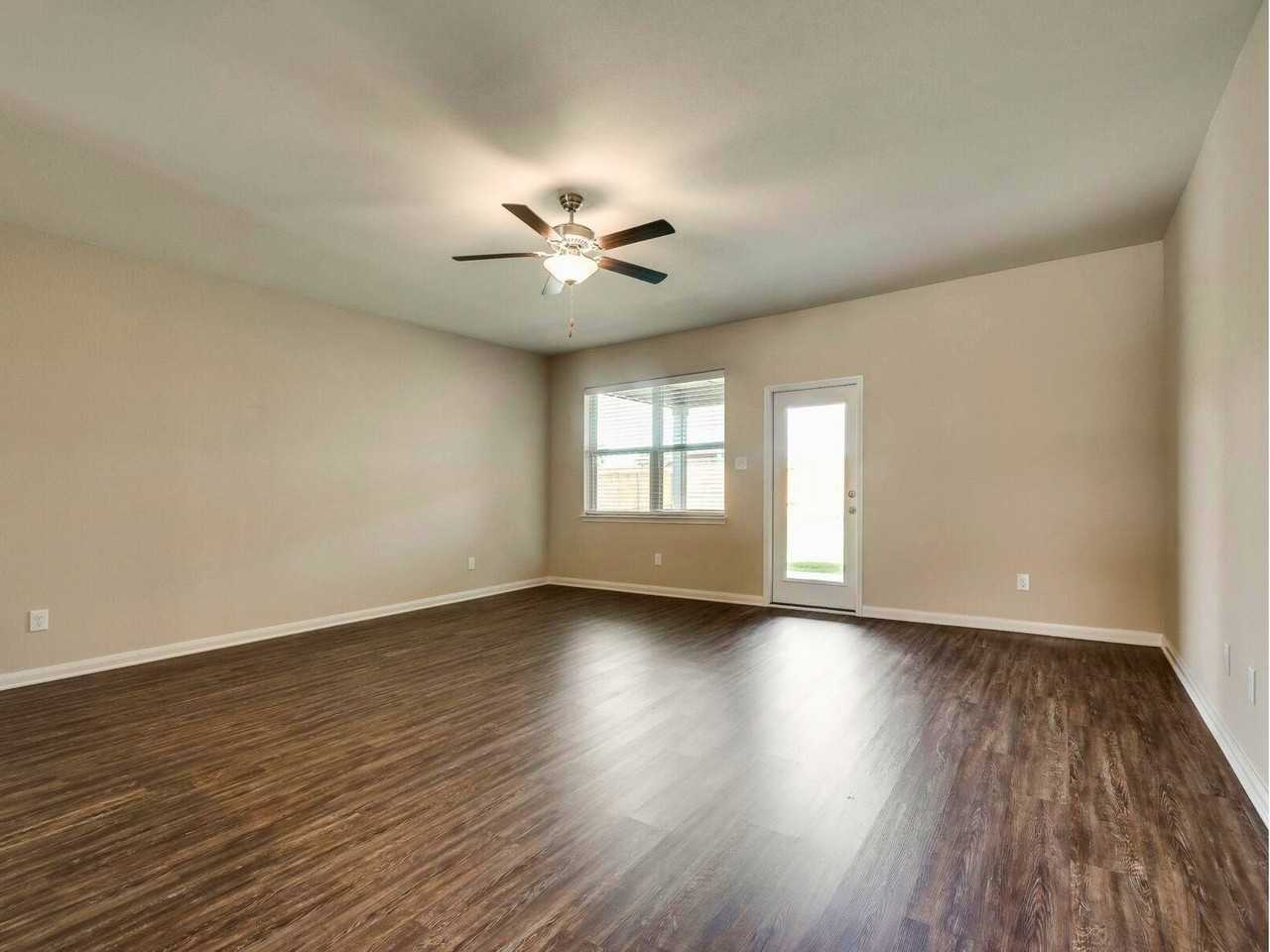 4017 Millau Ln - Photo 7 of 20