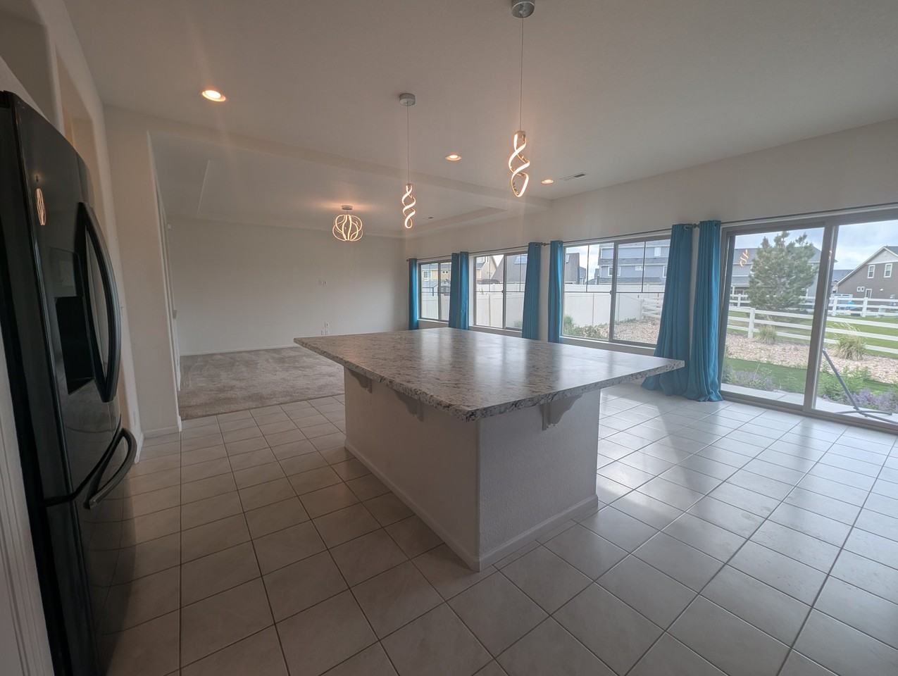 5325 Ventura St - Photo 5 of 12