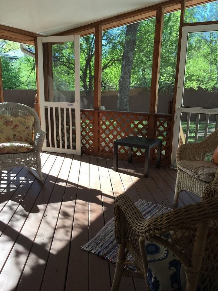 199 Lake Dr - Photo 2 of 8