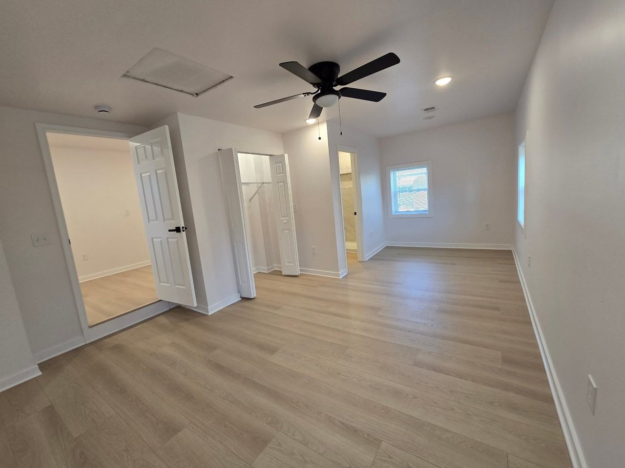 198 S Court St - Photo 3 of 21