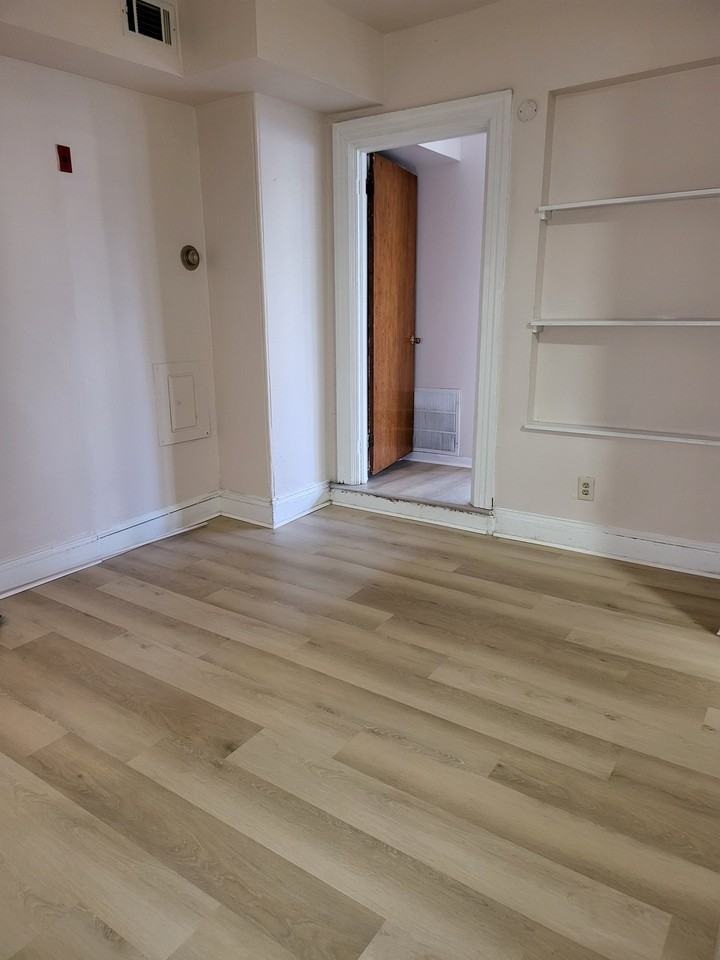 119 E Mount Airy Ave #4 - Photo 2 of 12