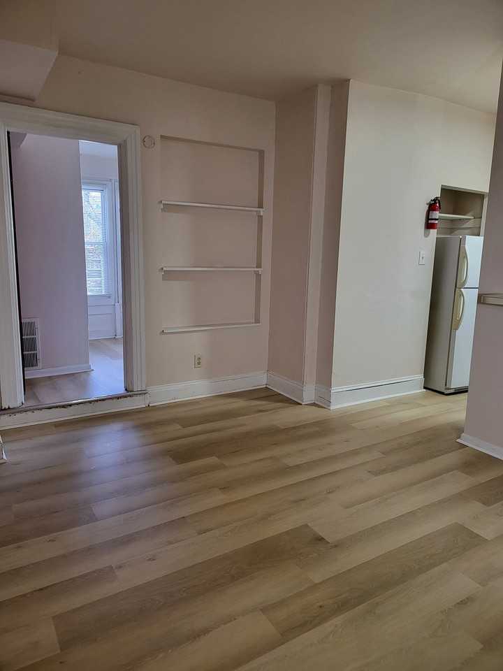 119 E Mount Airy Ave #4 - Photo 3 of 12