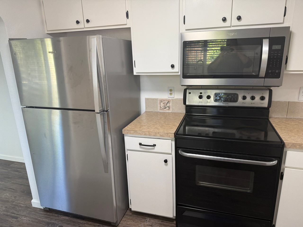 2010 N Workland Dr - Photo 5 of 20