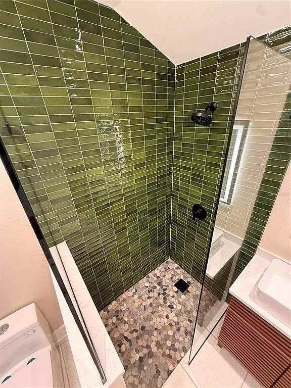 238 N Main St - Photo 6 of 9