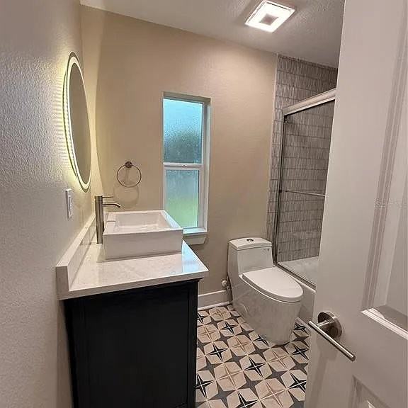 238 N Main St - Photo 7 of 9