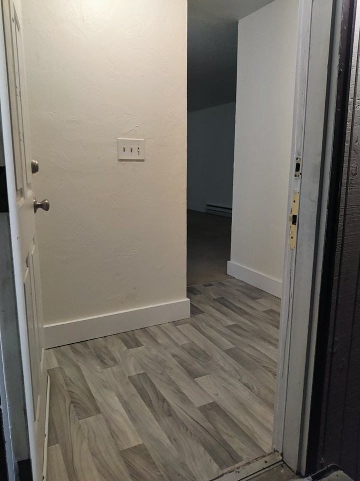 1110 Hayes St #2 - Photo 2 of 15