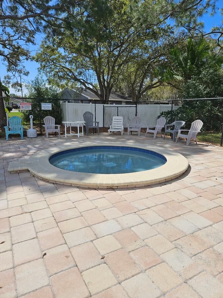 129 Camphor Cir #F - Photo 2 of 20