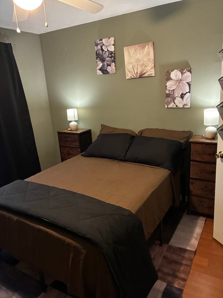 180 Pebble Brooke Ct #C - Photo 2 of 8