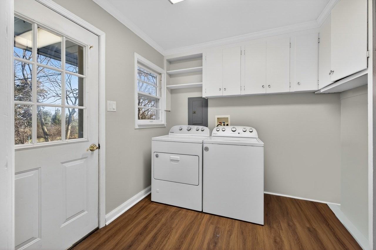 7524 Virginian Dr - Photo 6 of 9