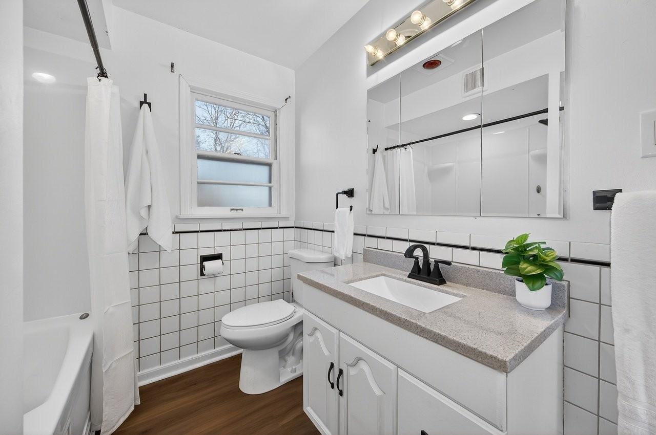 7524 Virginian Dr - Photo 7 of 9