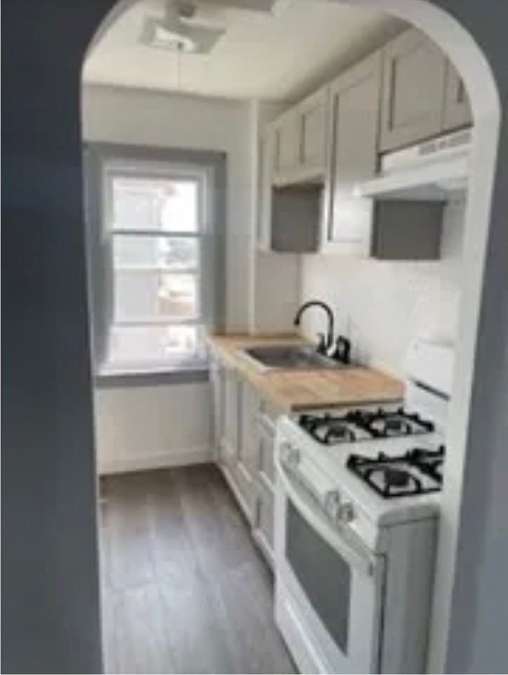 8 Lane St - Photo 4 of 8