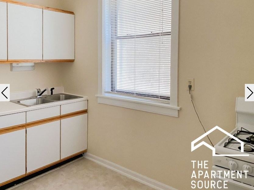 2882 N Clark St #2 - Photo 2 of 5