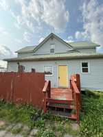 featured image of 26 E 1st St