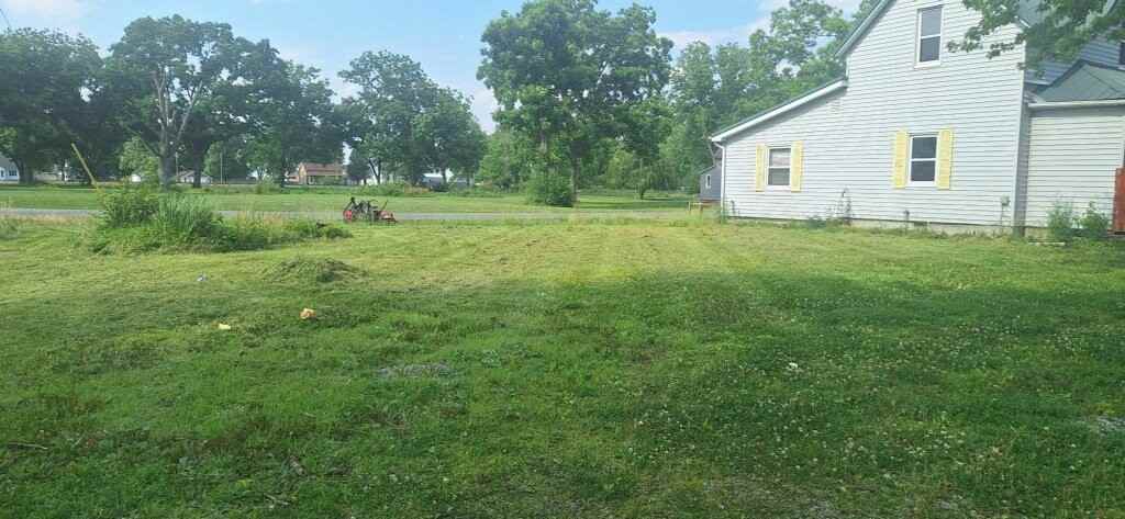 26 E 1st St - Photo 6 of 11