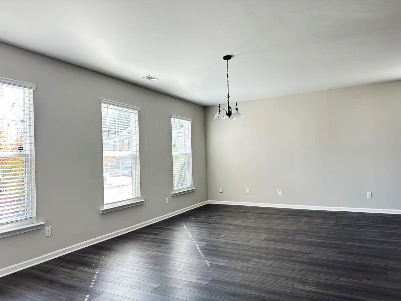 4372 Grosbeak Dr - Photo 5 of 20