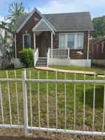 featured image of 2218 Farrar St